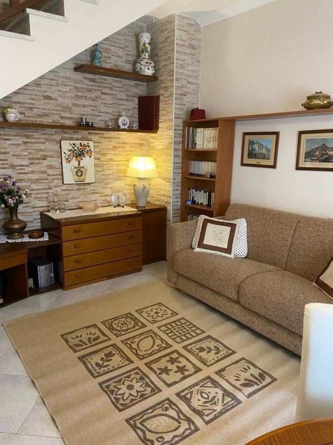 Aparthotel Residenza Antico Borgo del Pozzo Tramonti Esterno foto