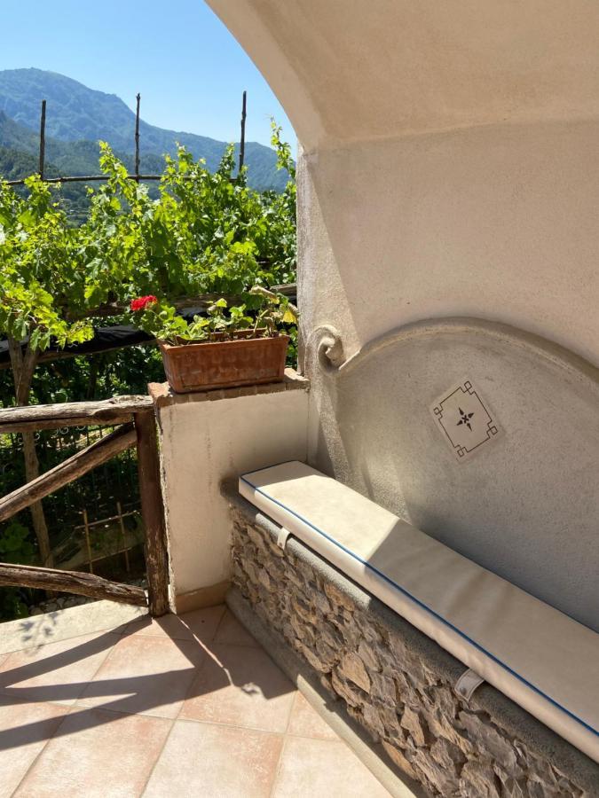 Aparthotel Residenza Antico Borgo del Pozzo Tramonti Esterno foto