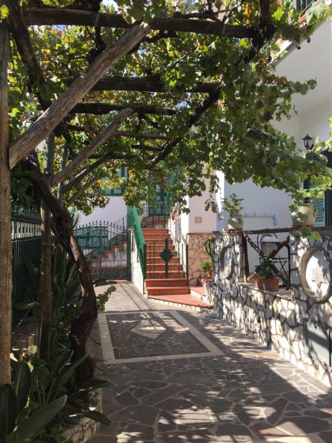 Aparthotel Residenza Antico Borgo del Pozzo Tramonti Esterno foto